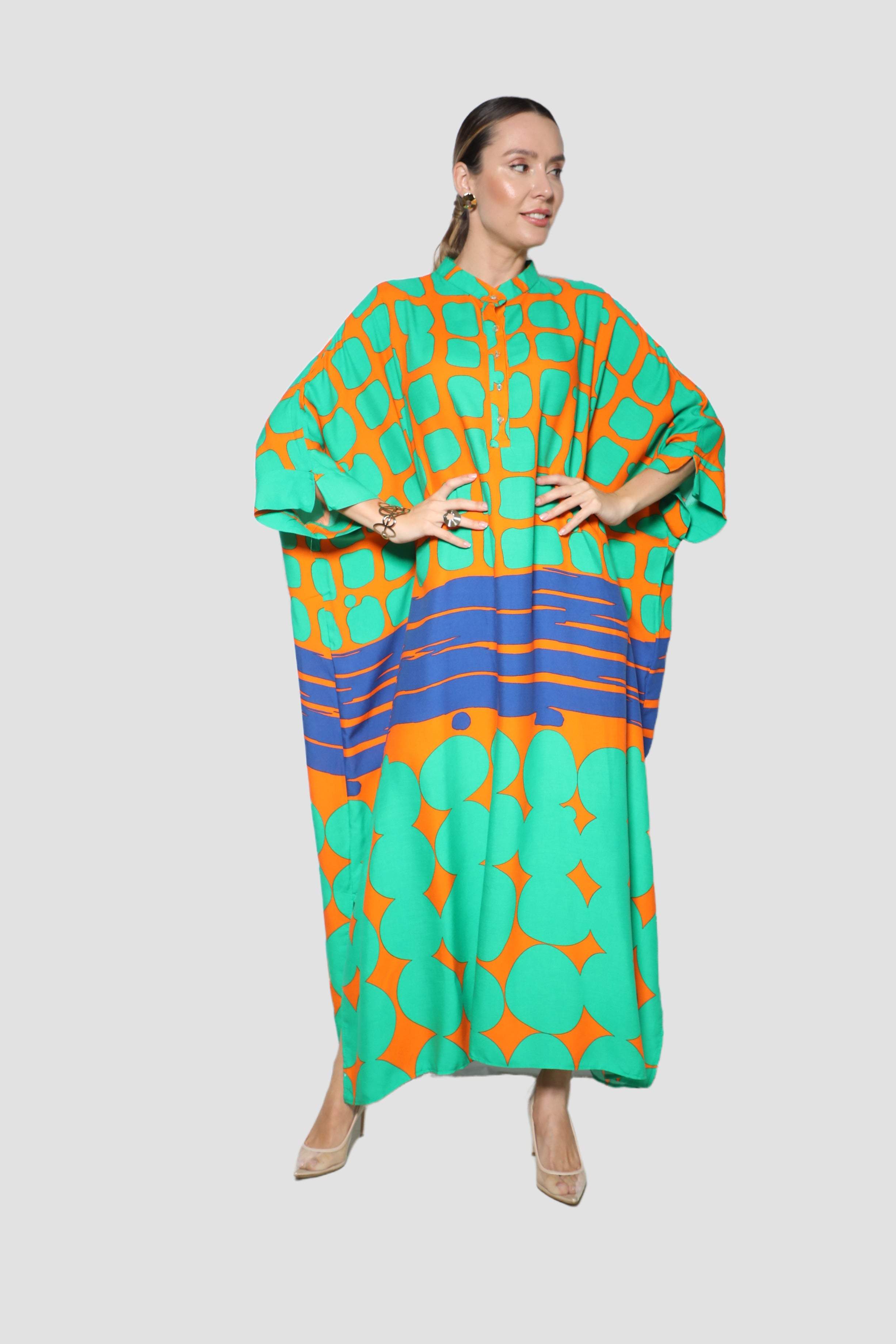 Women Thobe Dress Style-Desert Port-dresses.فستان طويل ساحر يتميز بالأناقة والرشاقة. مصنوع من نسيج ناعم وخفيف الوزن