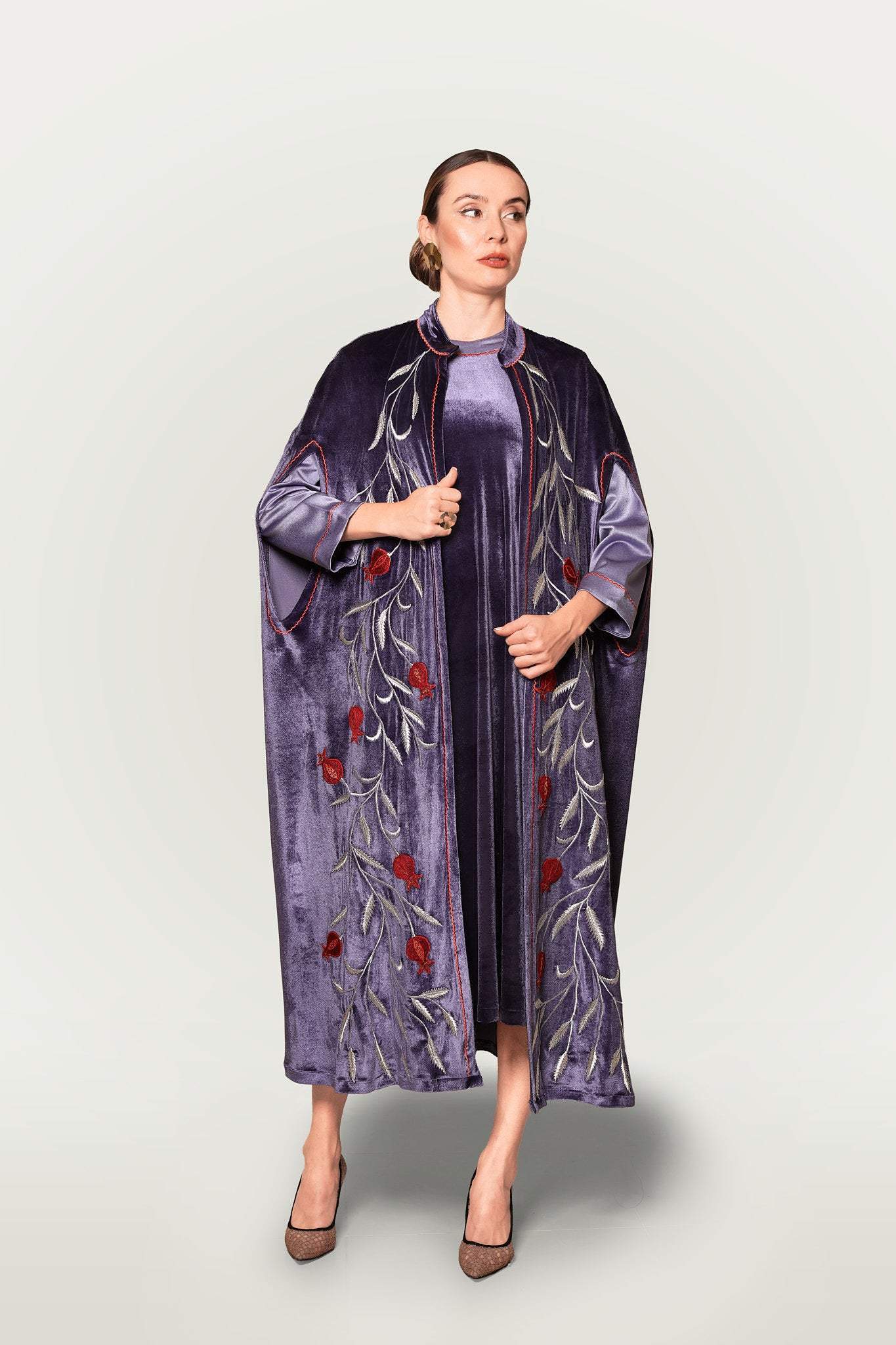 Fashioness Line Velvet Modern Abaya Set-Desert Port-Abaya أزياء نسائية تقليدية