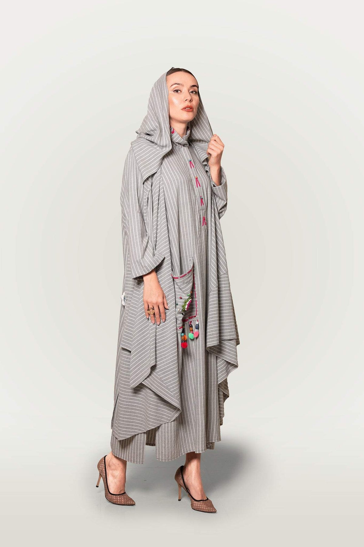 Fashioness Line Moroccan Hooded Asymmetrical Kaftan-Desert Port-Kaftan عبايات فخمة للمناسبات